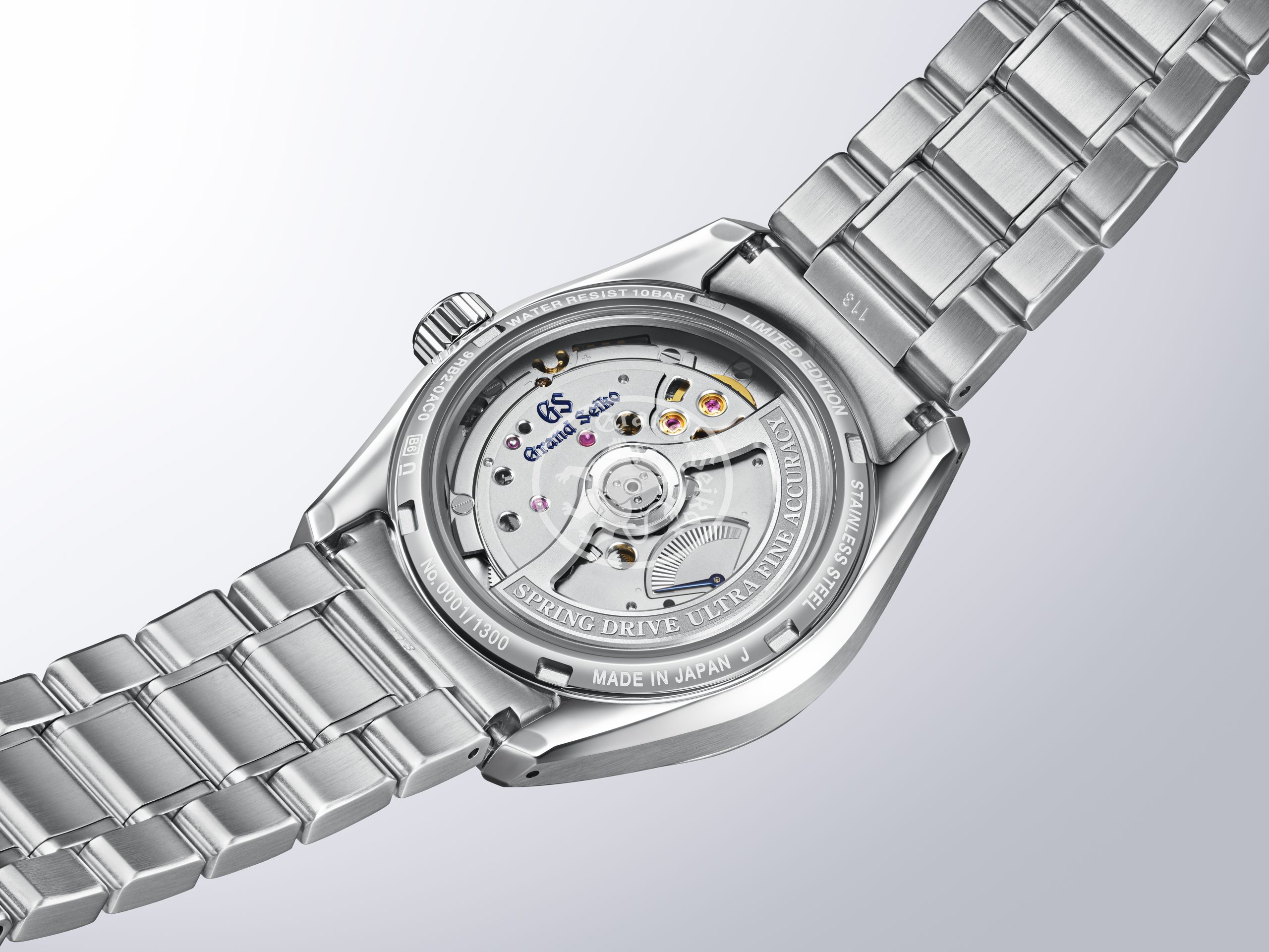 Slgb005_Caseback Grand Seiko SLGB005 case back revealing Caliber 9RB2 movement inspired by Shinshu frost.