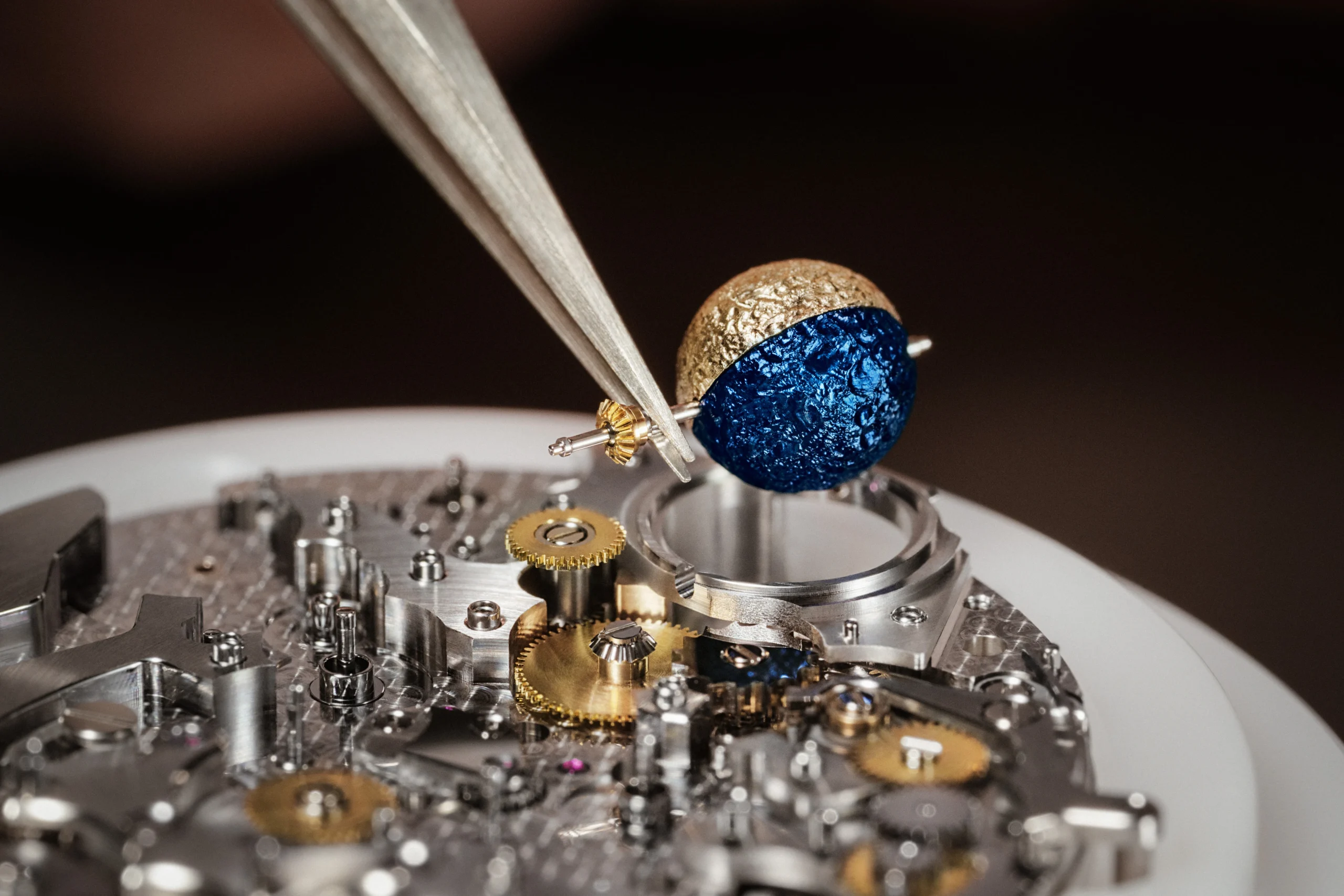 VAC MDA 7200A SavoirFaire AssemblageCalibre 100 copy scaled