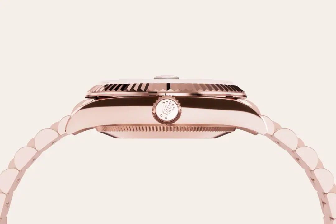 Rolex 18 ct Everose gold - Lucerne